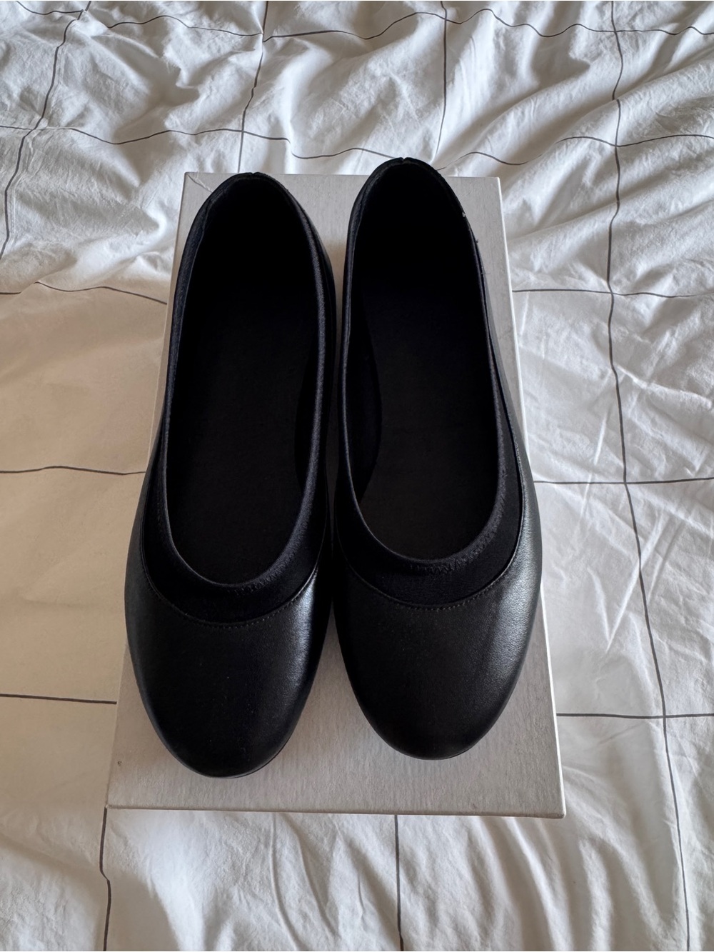 NWB Loulou Studio Black Slip-On Ballet Flats